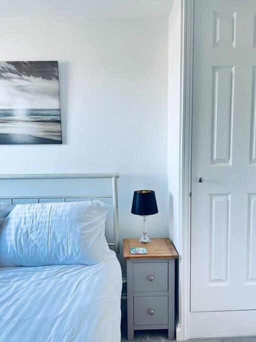 100 Steps To Broadstairs Beach - 2 Bedroom 3 Beds Exterior photo